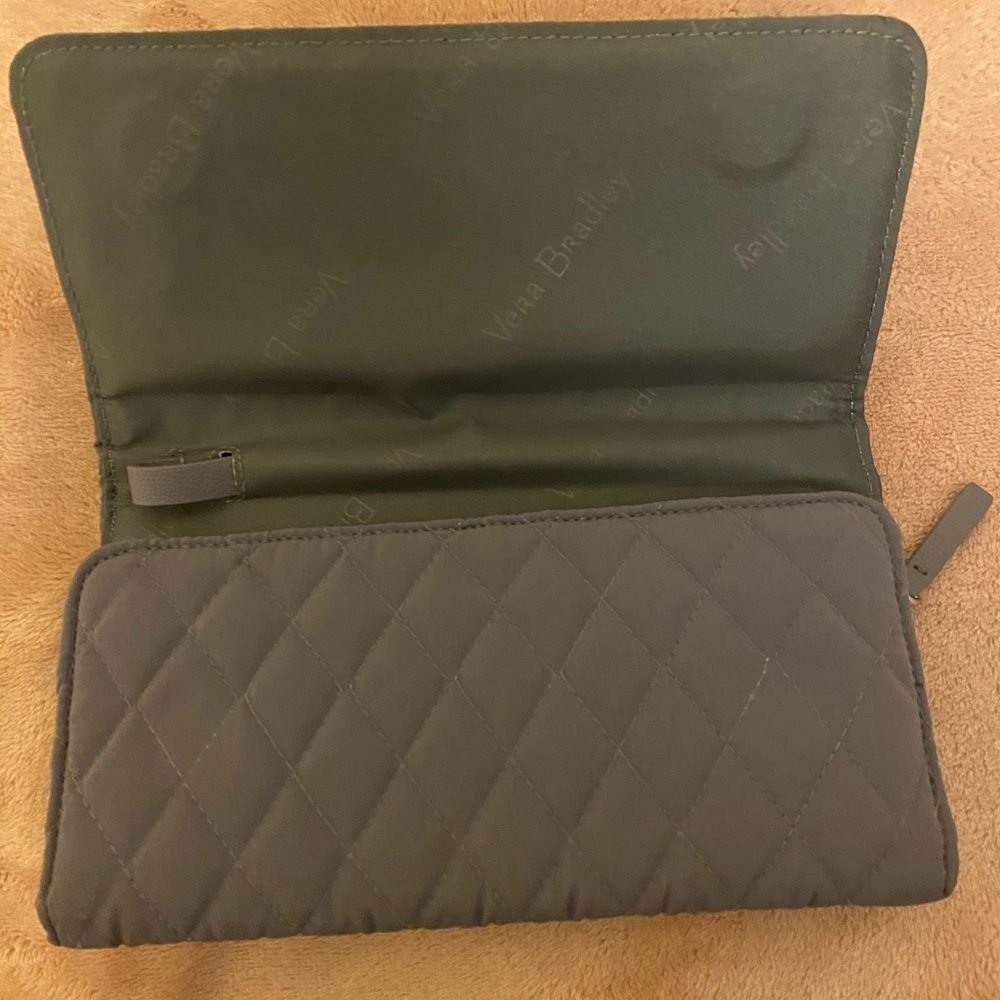 Vera Bradley wristlet and crossbody - Picture 5 of 6